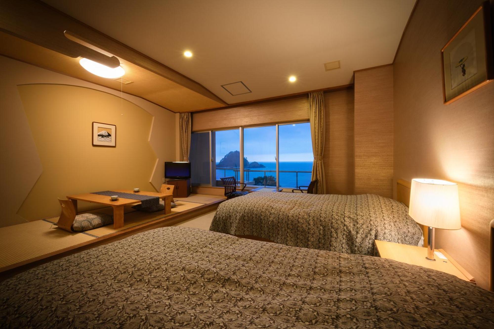 Yura Onsen Yaotome Hotel Tsuruoka Exterior foto